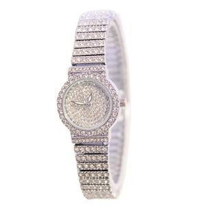 Luxury Women's Shining Bling Magnetic Buckle Watch